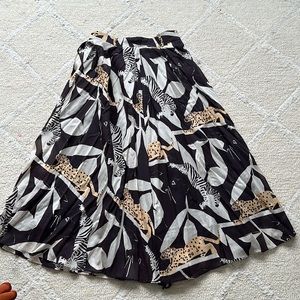 Beautiful brand new animal print skirt